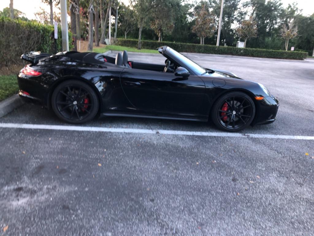 2017 Porsche 911 - $107,995