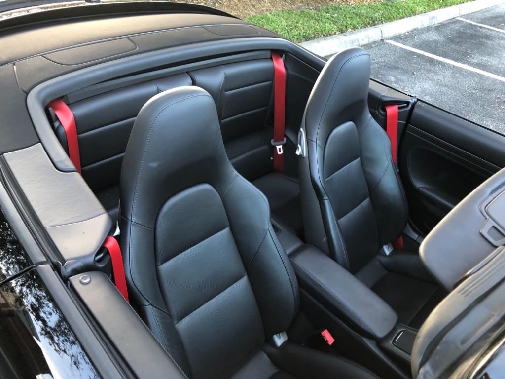 2017 Porsche 911 - $107,995