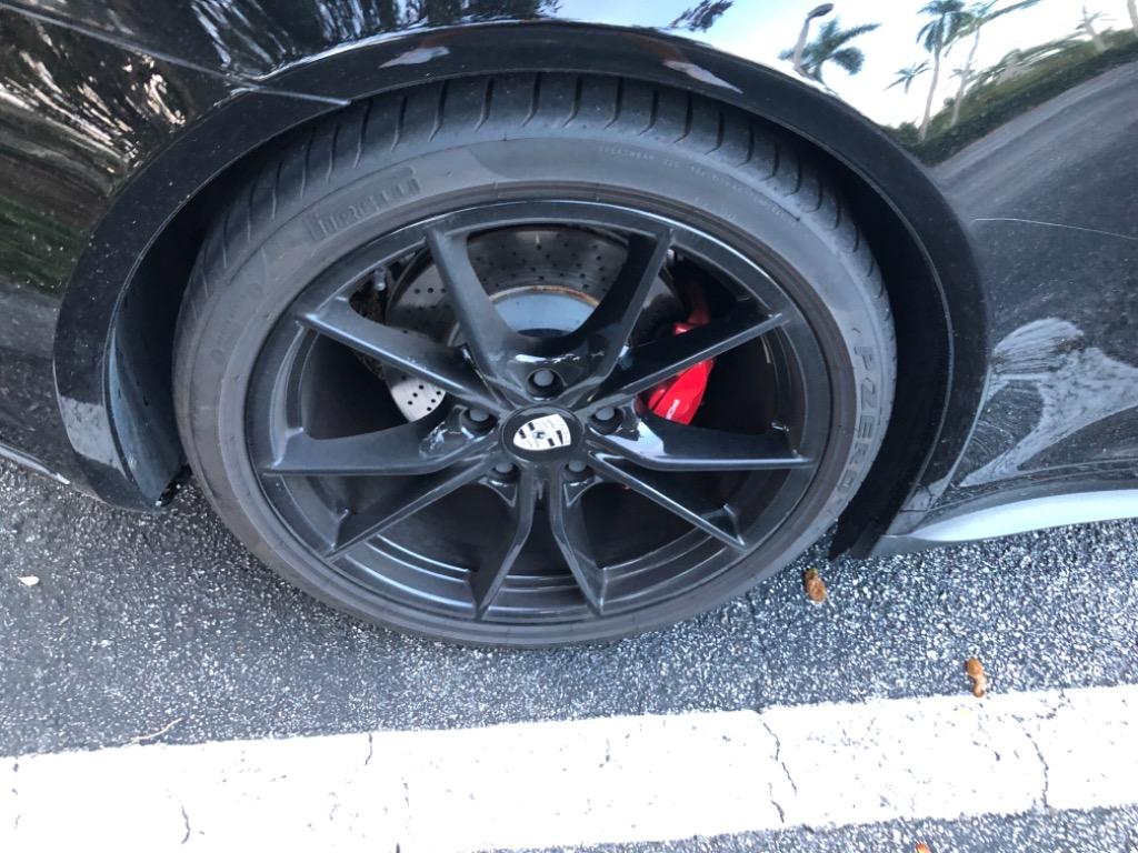 2017 Porsche 911 - $107,995