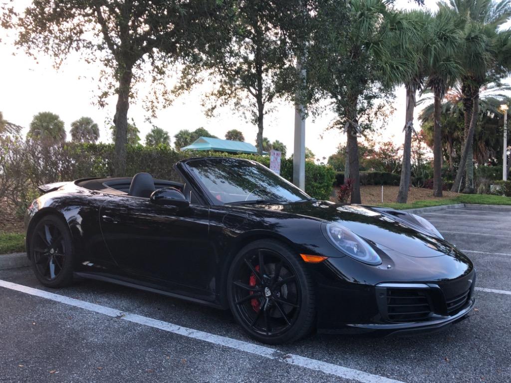 2017 Porsche 911 - $107,995