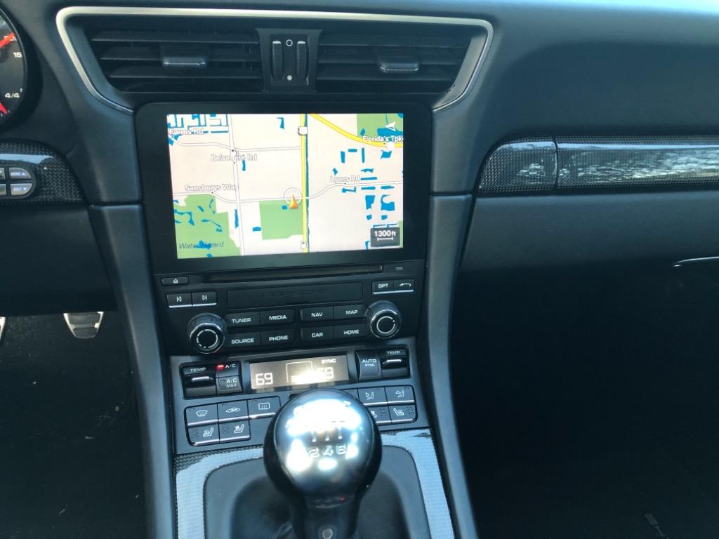2017 Porsche 911 - $107,995