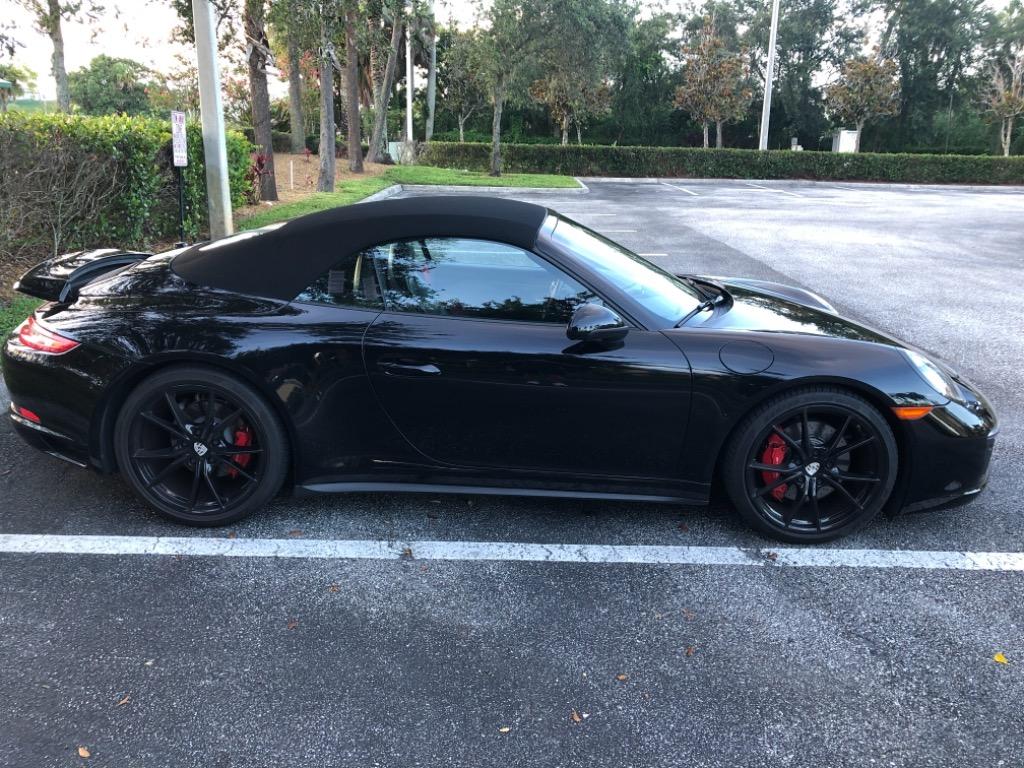 2017 Porsche 911 - $107,995