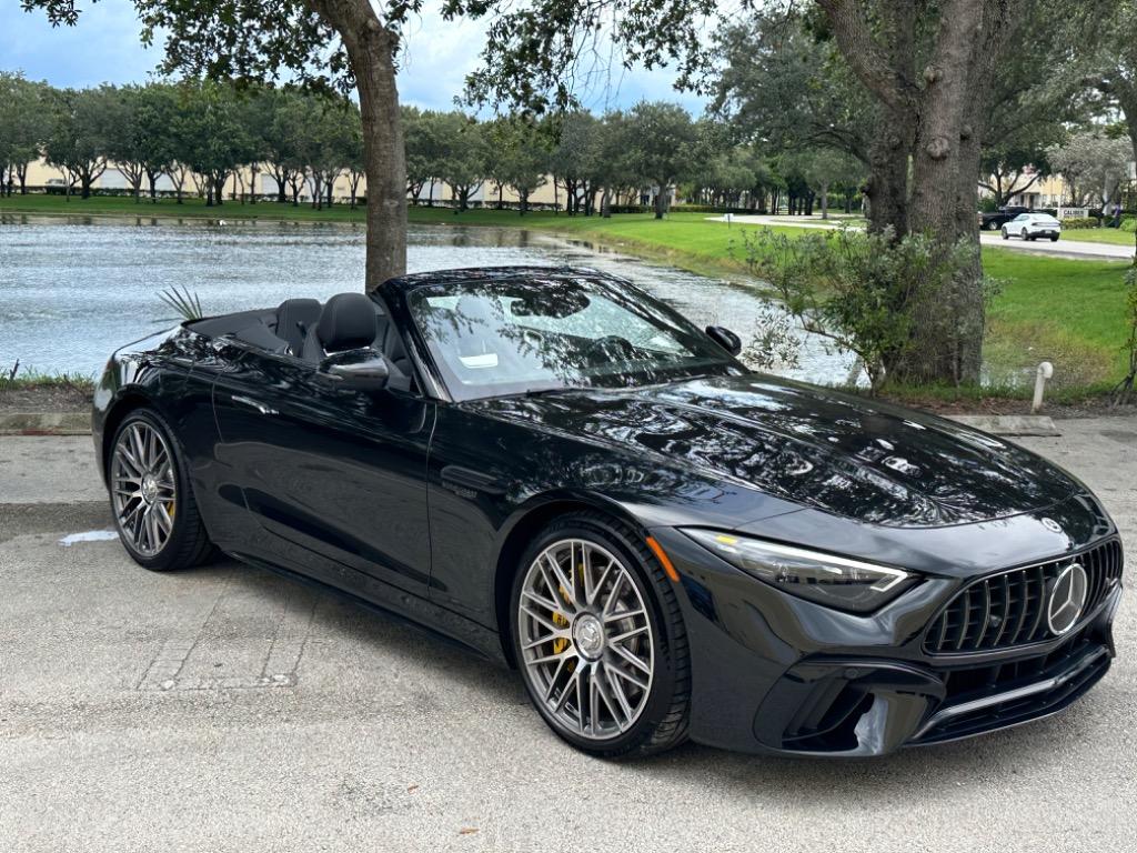 2022 Mercedes-Benz SL-Class - $175,000
