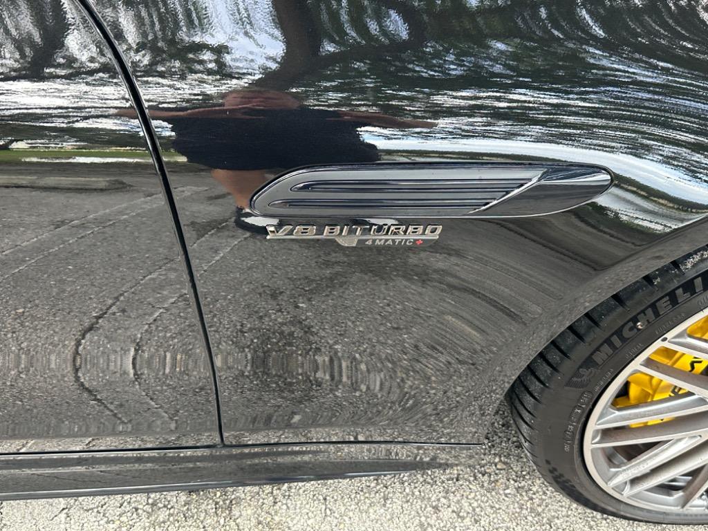 2022 Mercedes-Benz SL-Class - $175,000
