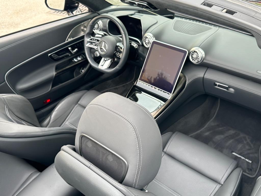 2022 Mercedes-Benz SL-Class - $175,000