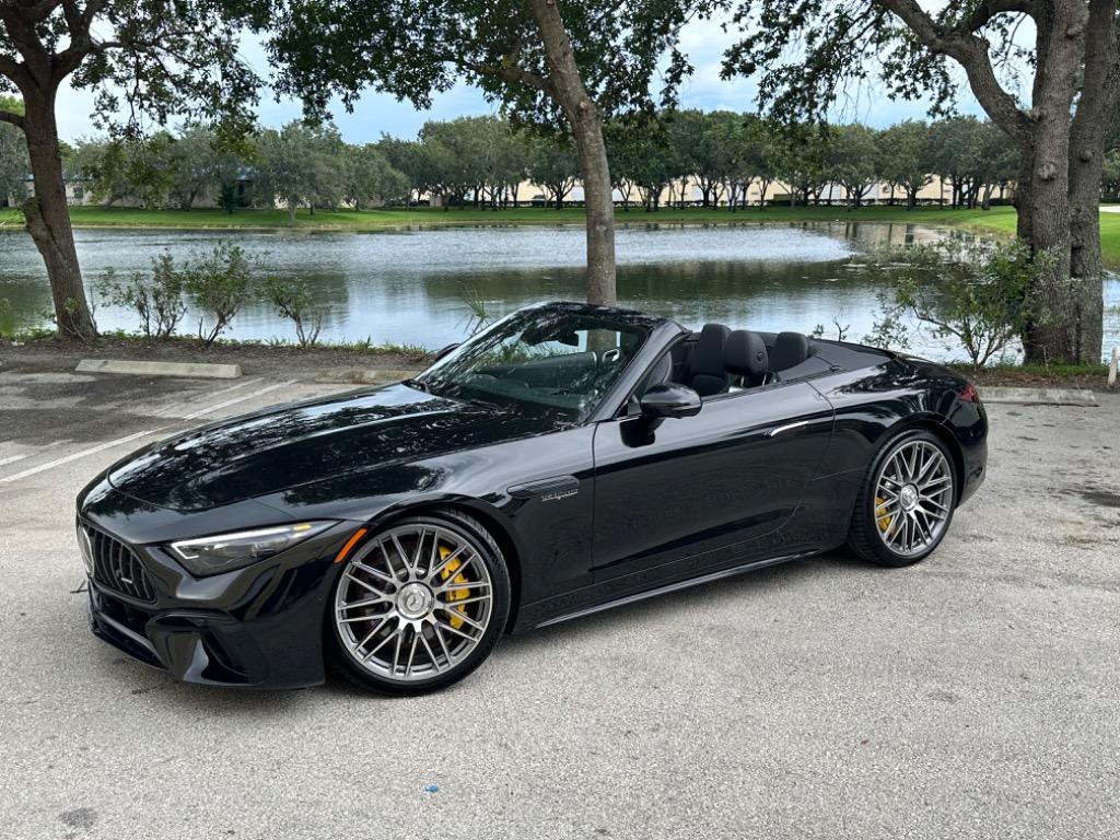 2022 Mercedes-Benz SL-Class - $175,000