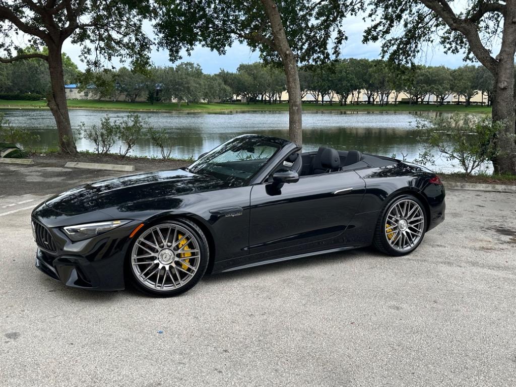 2022 Mercedes-Benz SL-Class - $175,000