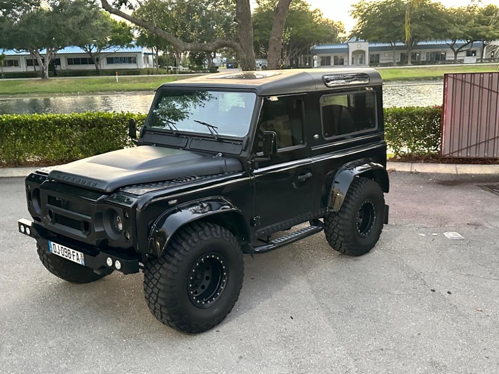 1998 Land Rover Discovery - $69,000