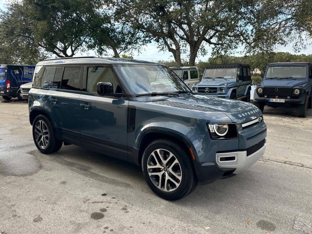 2020 Land Rover Range Rover - $37,800