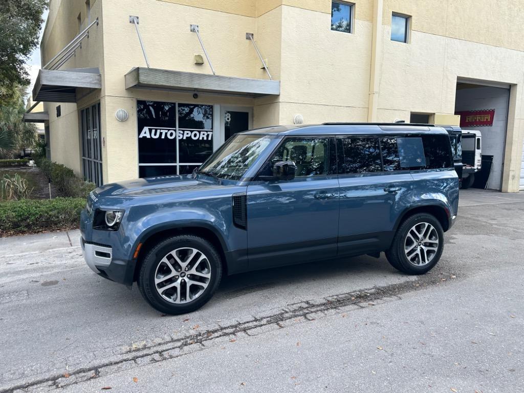 2020 Land Rover Range Rover - $37,800