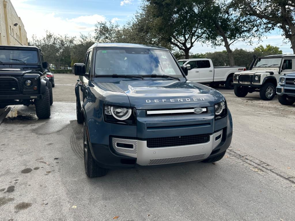 2020 Land Rover Range Rover - $37,800