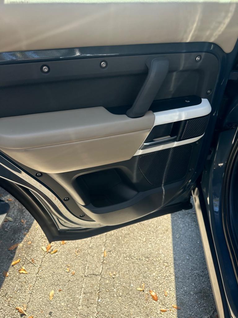 2020 Land Rover Range Rover - $37,800