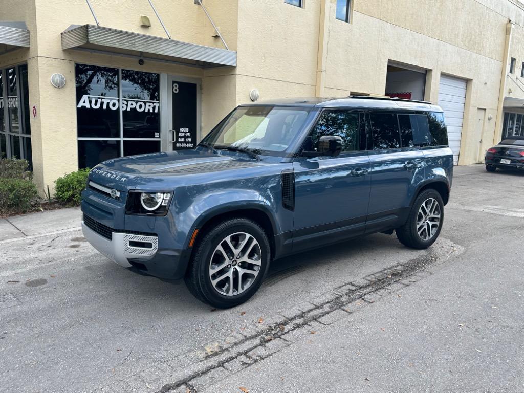 2020 Land Rover Range Rover - $37,800