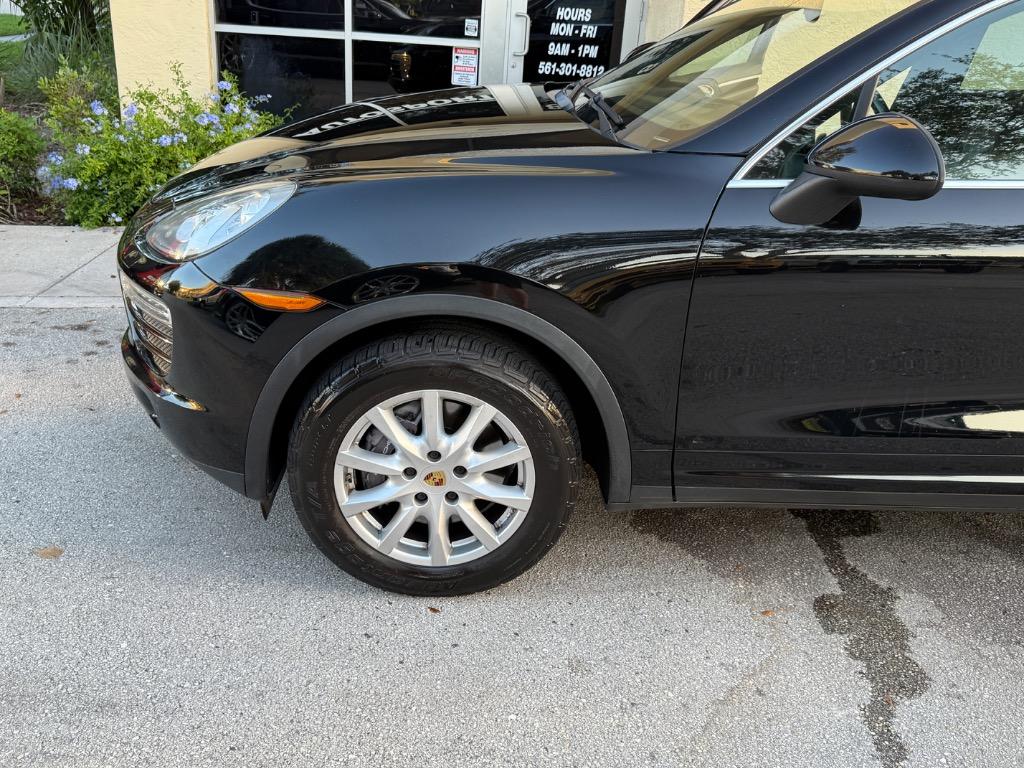 2014 Porsche Cayenne - $13,900