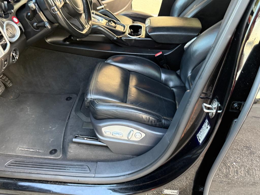 2014 Porsche Cayenne - $13,900