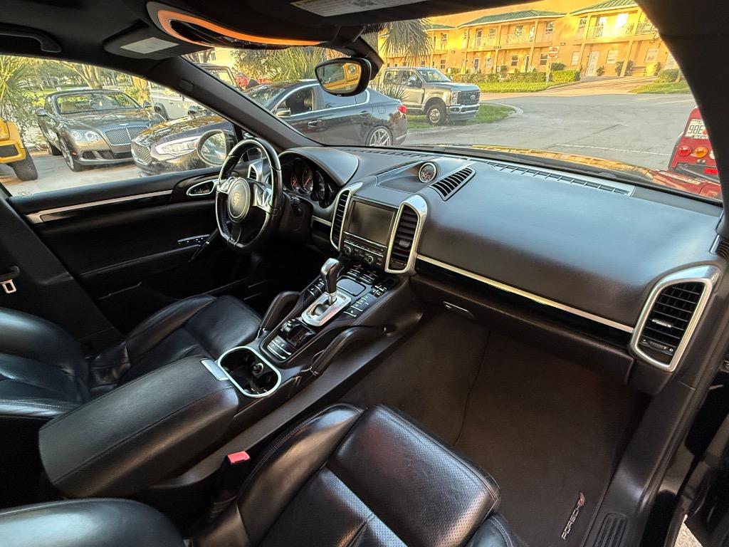 2014 Porsche Cayenne - $13,900