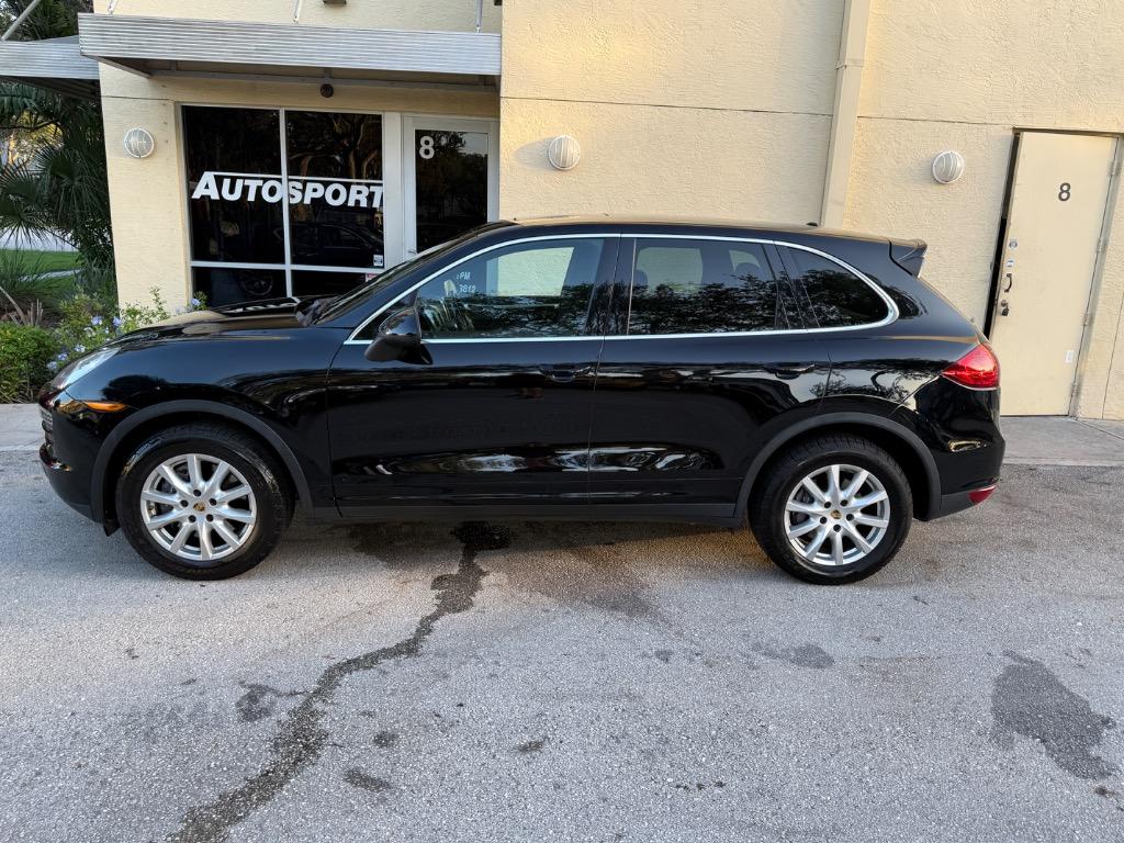 2014 Porsche Cayenne - $13,900
