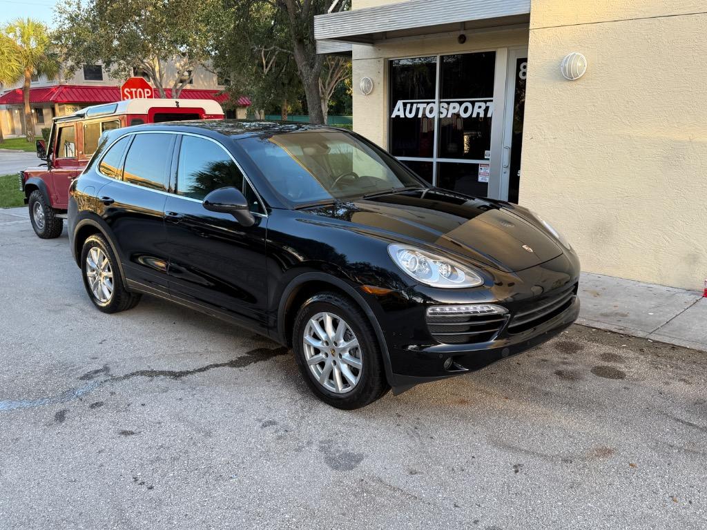 2014 Porsche Cayenne - $13,900