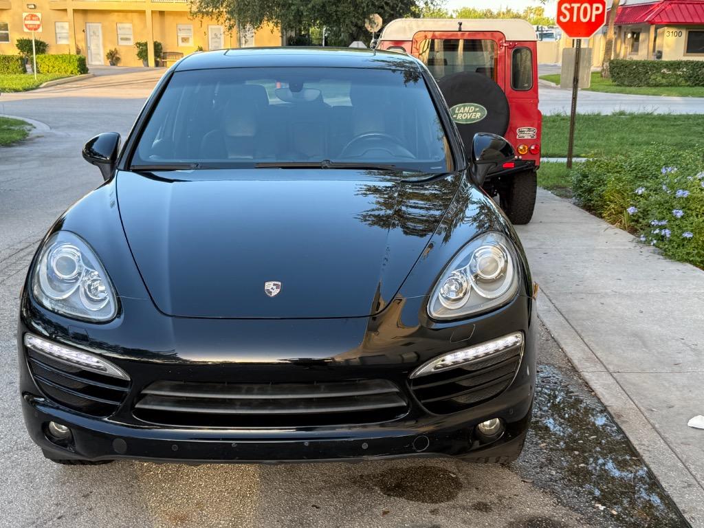 2014 Porsche Cayenne - $13,900