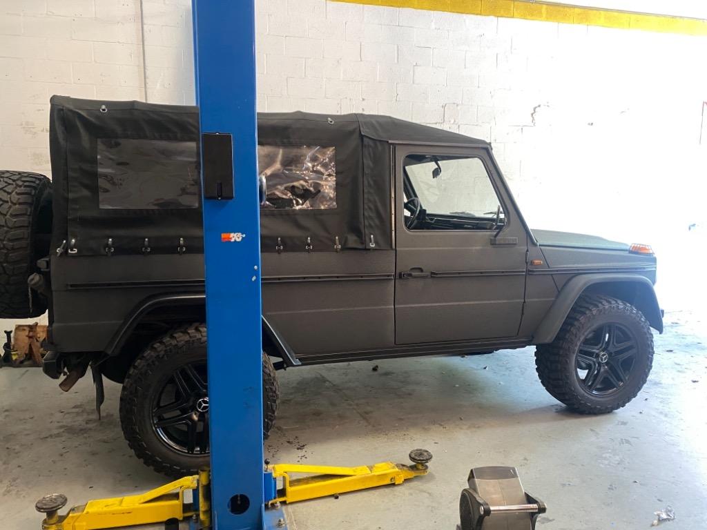 1993 Mercedes  puch  Ge 230 - $109,000