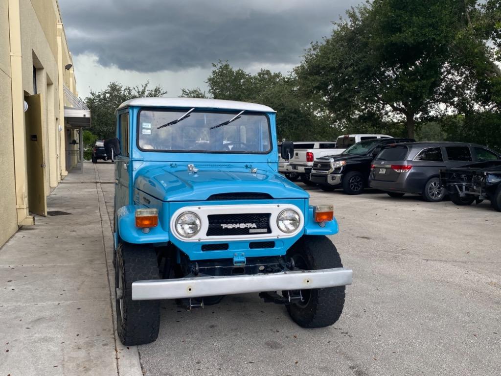 1976 Toyota BJ 40 - $23,800