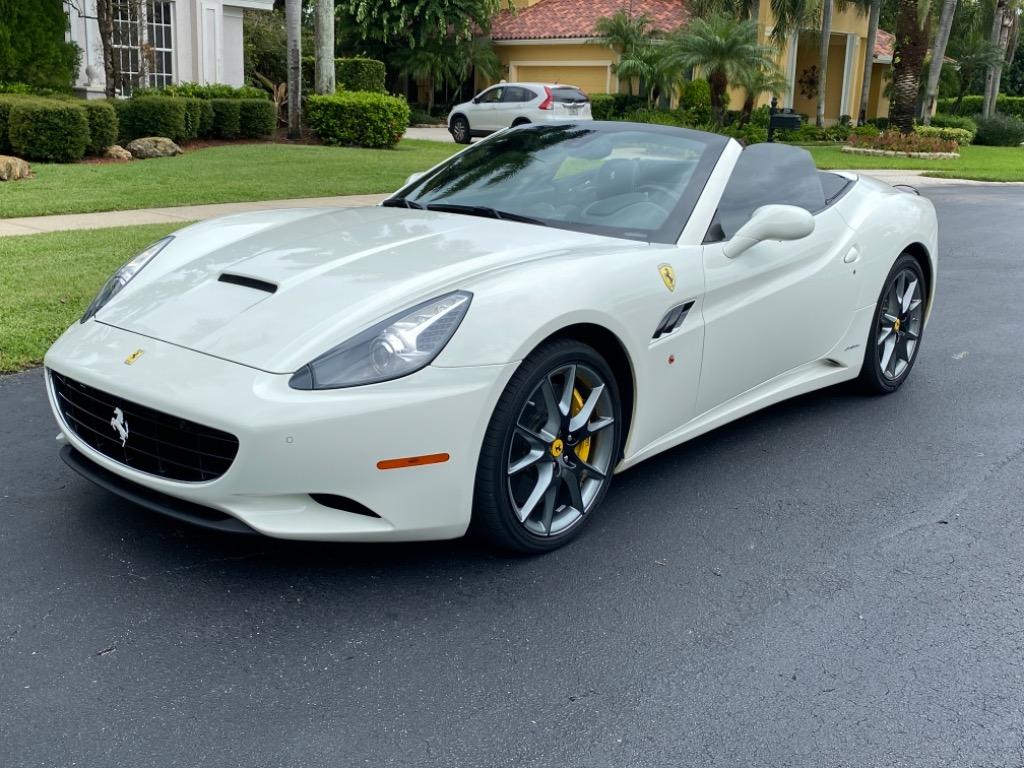 2013 Ferrari California - $127,999