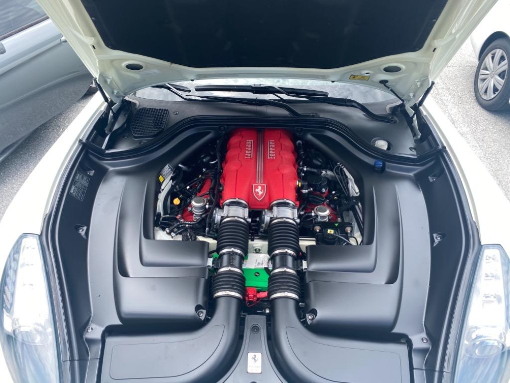 2013 Ferrari California - $127,999