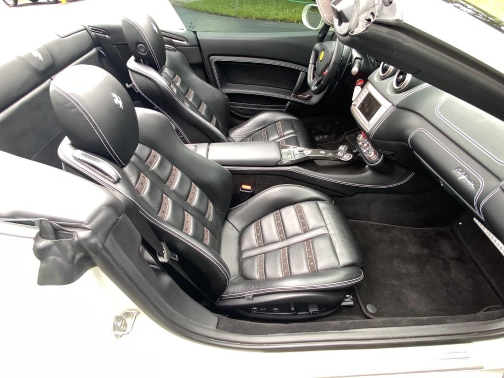 2013 Ferrari California - $127,999
