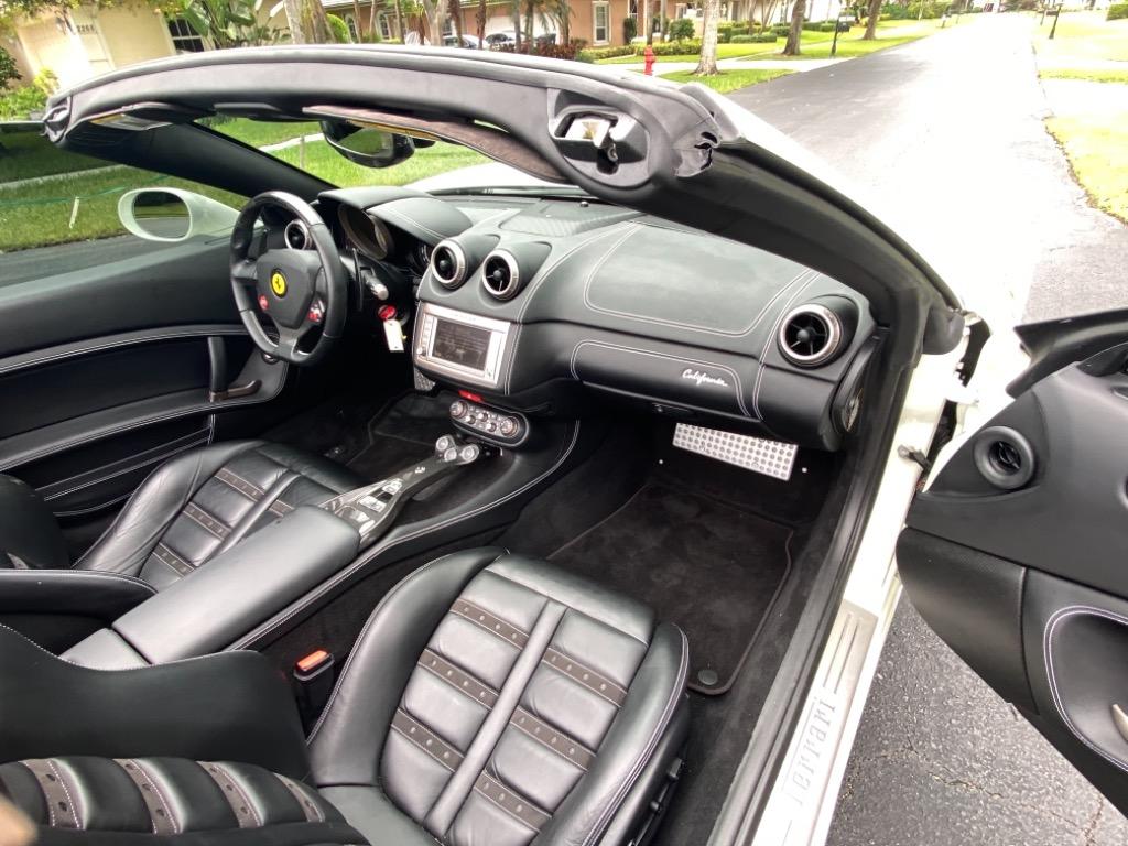 2013 Ferrari California - $127,999