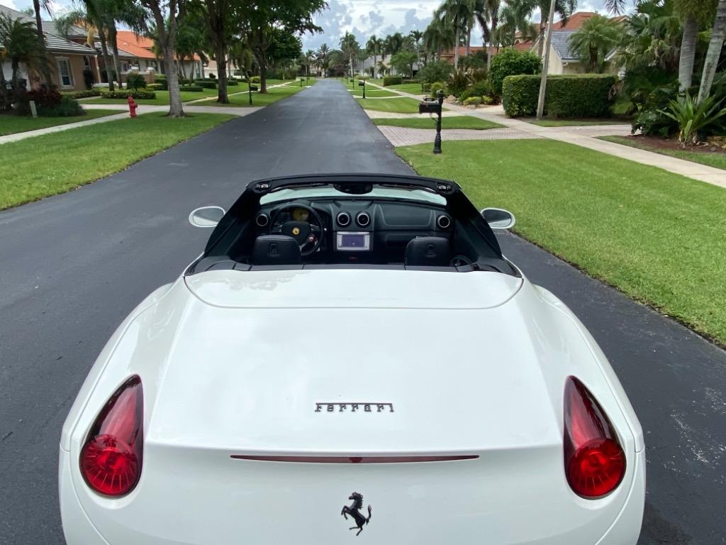 2013 Ferrari California - $127,999