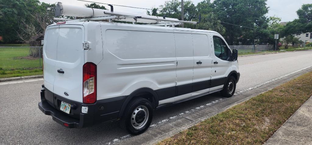 2016 Ford Transit - $32,088