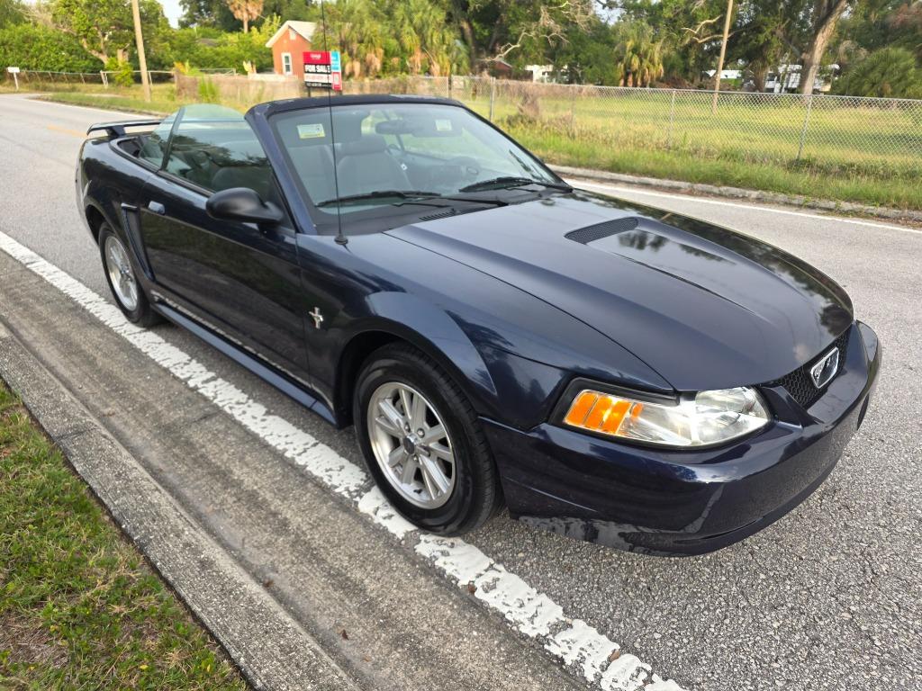 2002 Ford Mustang