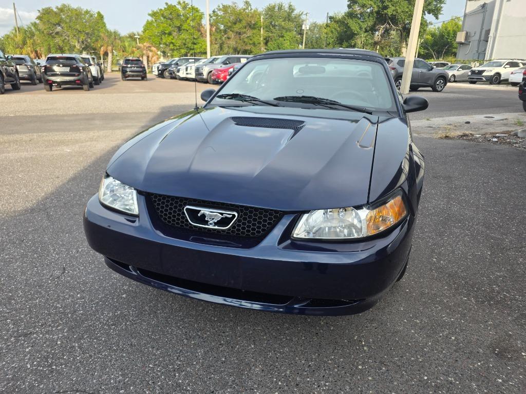 2002 Ford Mustang