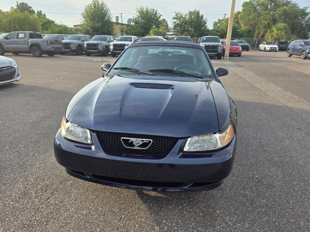 2002 Ford Mustang