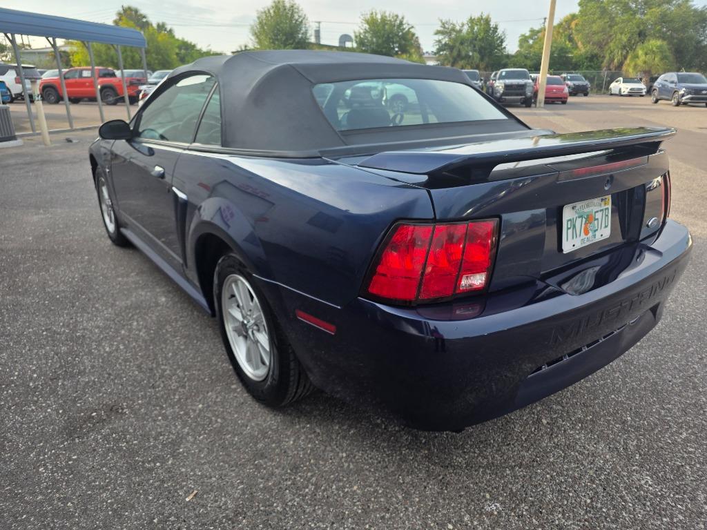 2002 Ford Mustang
