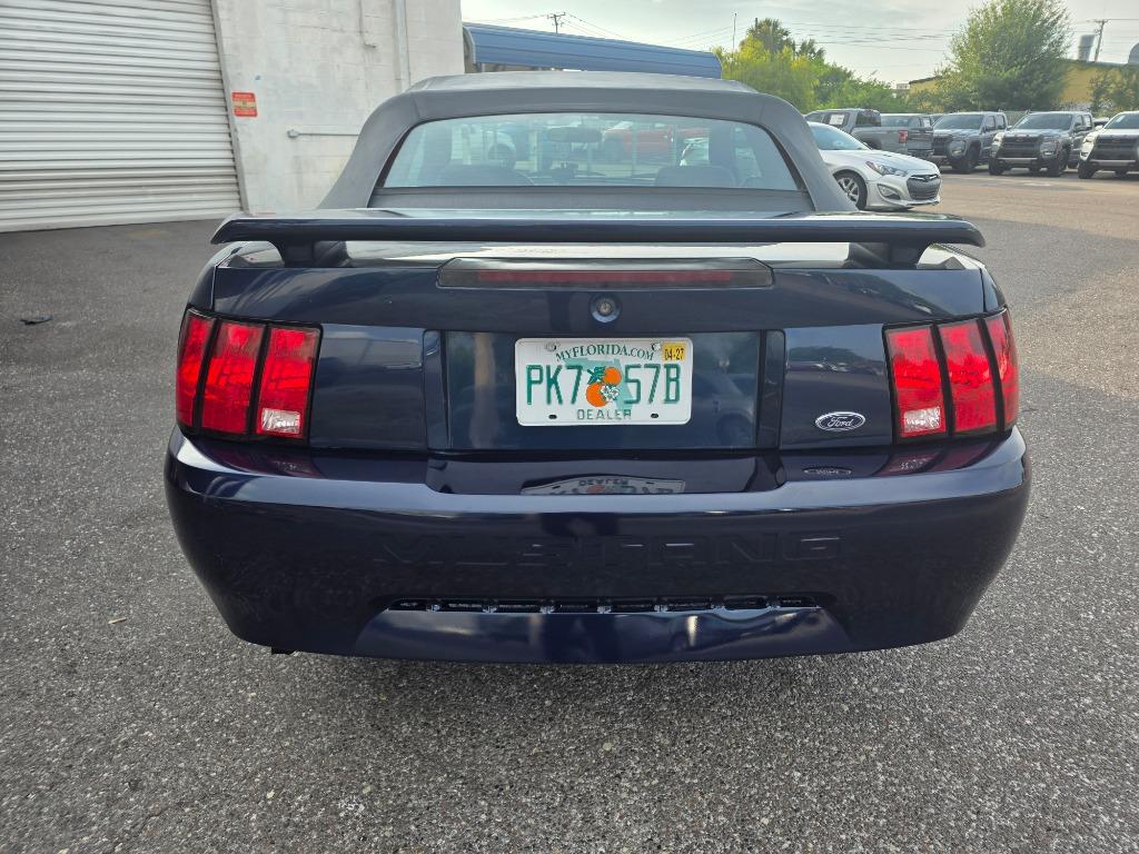 2002 Ford Mustang