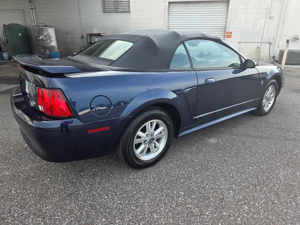 2002 Ford Mustang