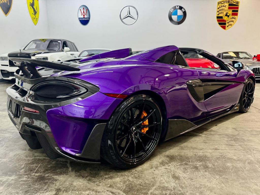 2020 McLaren 600LT  photo