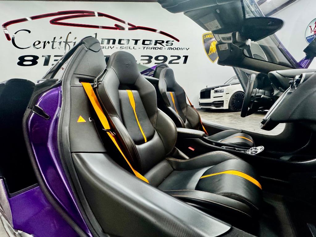 2020 McLaren 600LT  photo