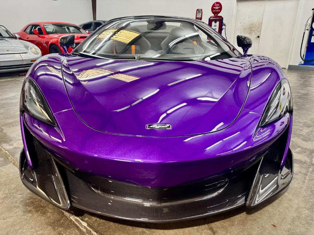 2020 McLaren 600LT  photo