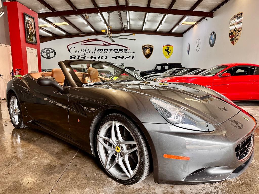 2013 Ferrari California photo