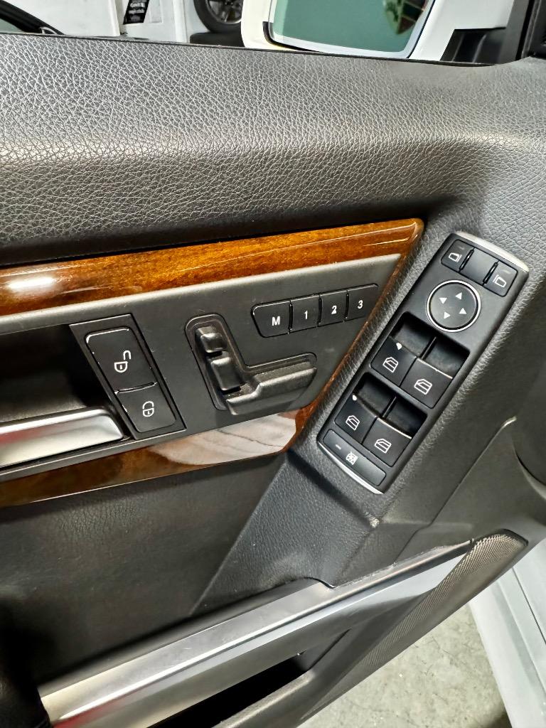 2014 Mercedes-Benz GLK-Class GLK350 4MATIC photo