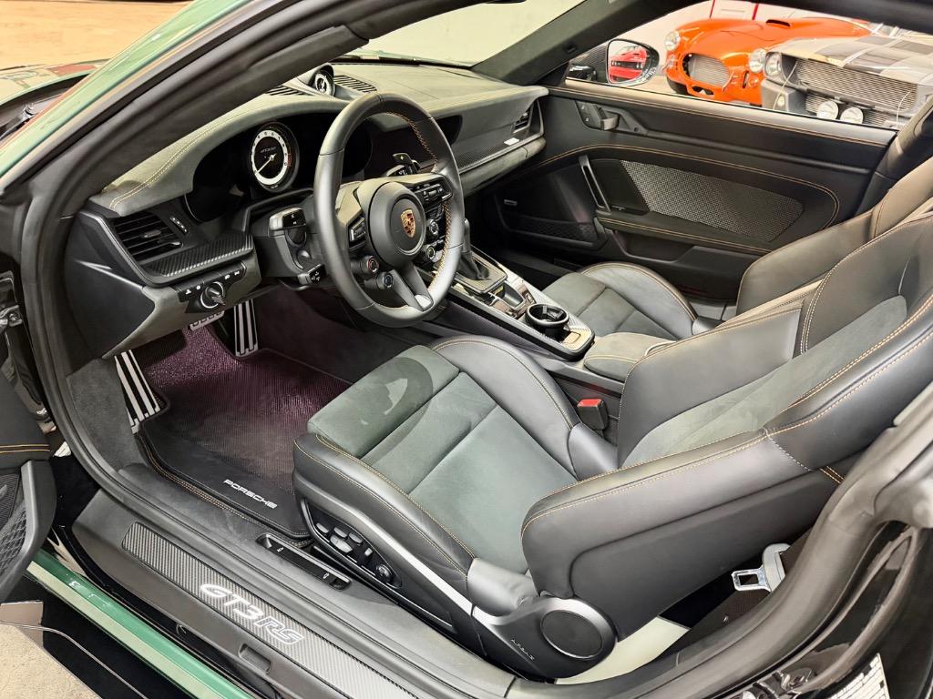 2025 Porsche 911 - $495,950