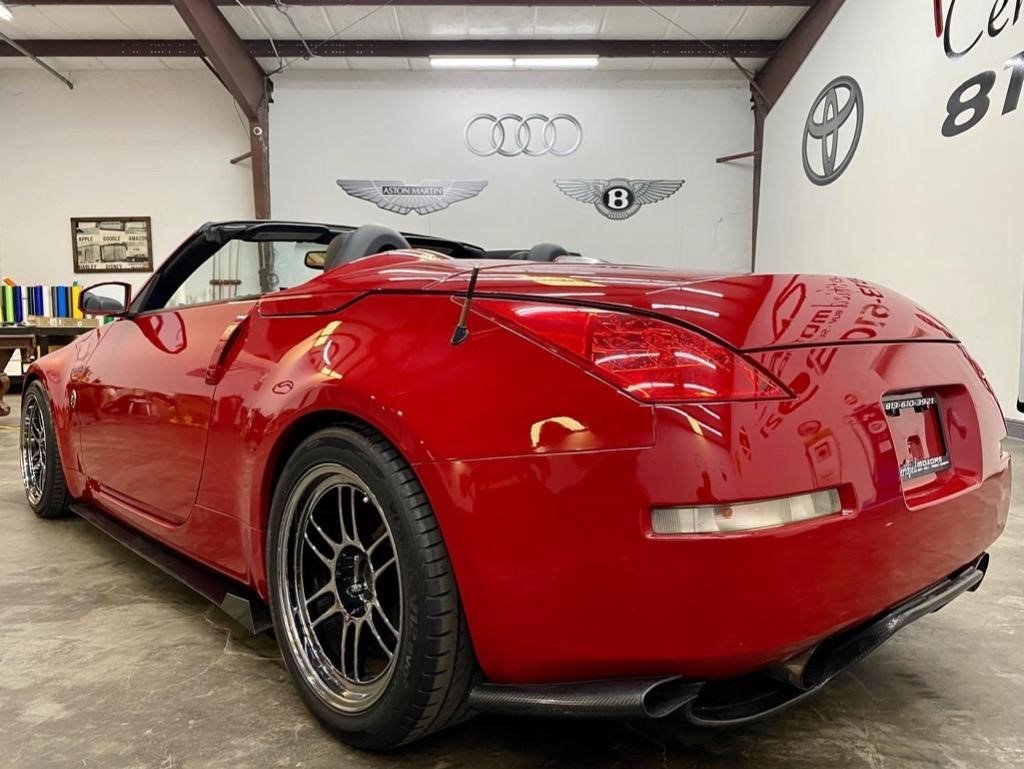2006 Nissan 350Z - $59,995