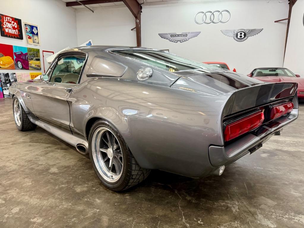 1967 Ford GT - $1,250,000