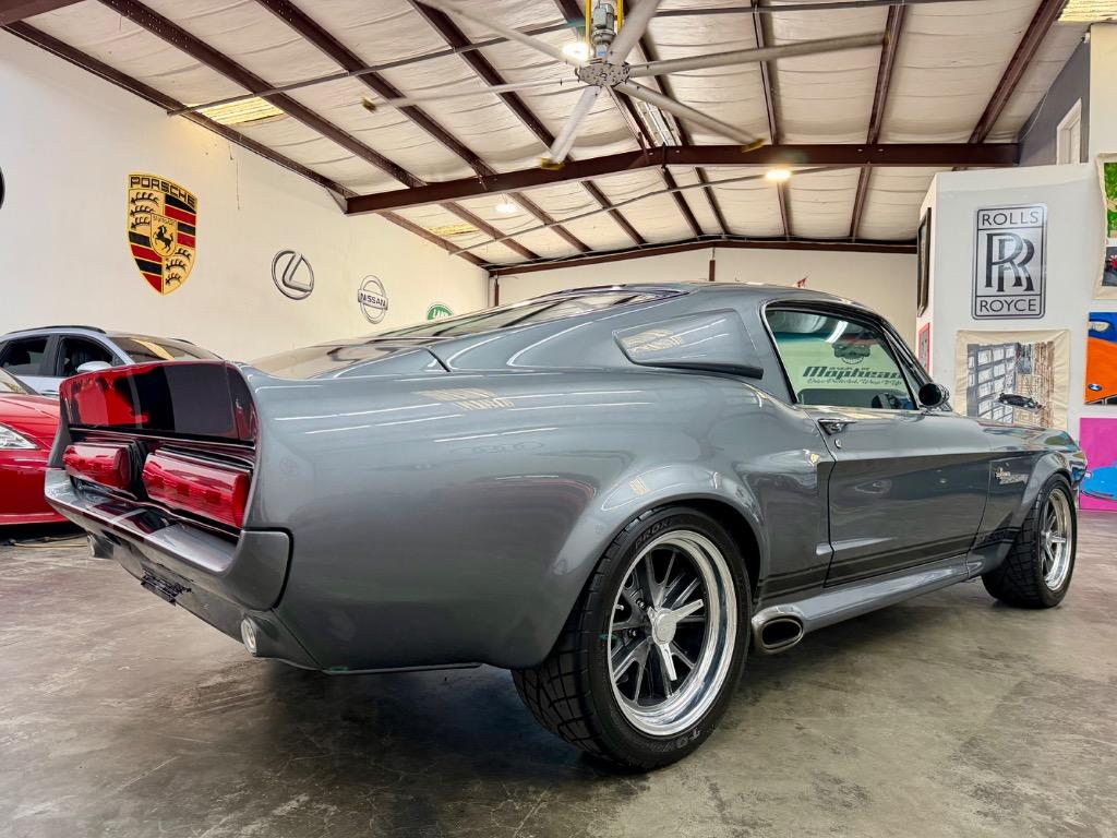 1967 Ford GT - $1,250,000