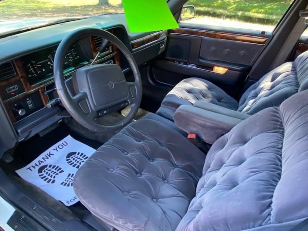 1993 Chrysler New Yorker - $4,495