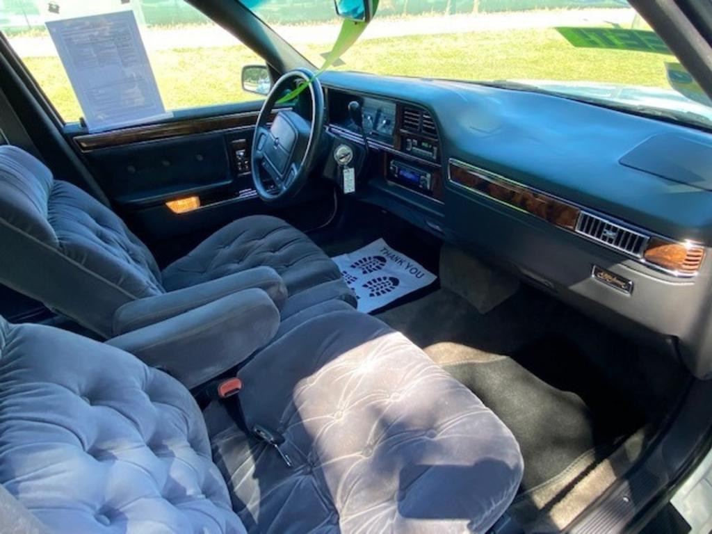 1993 Chrysler New Yorker - $4,495