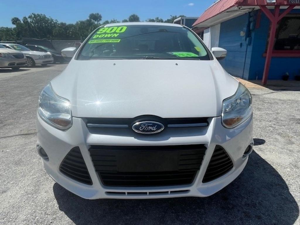 2012 Ford Focus SEL photo