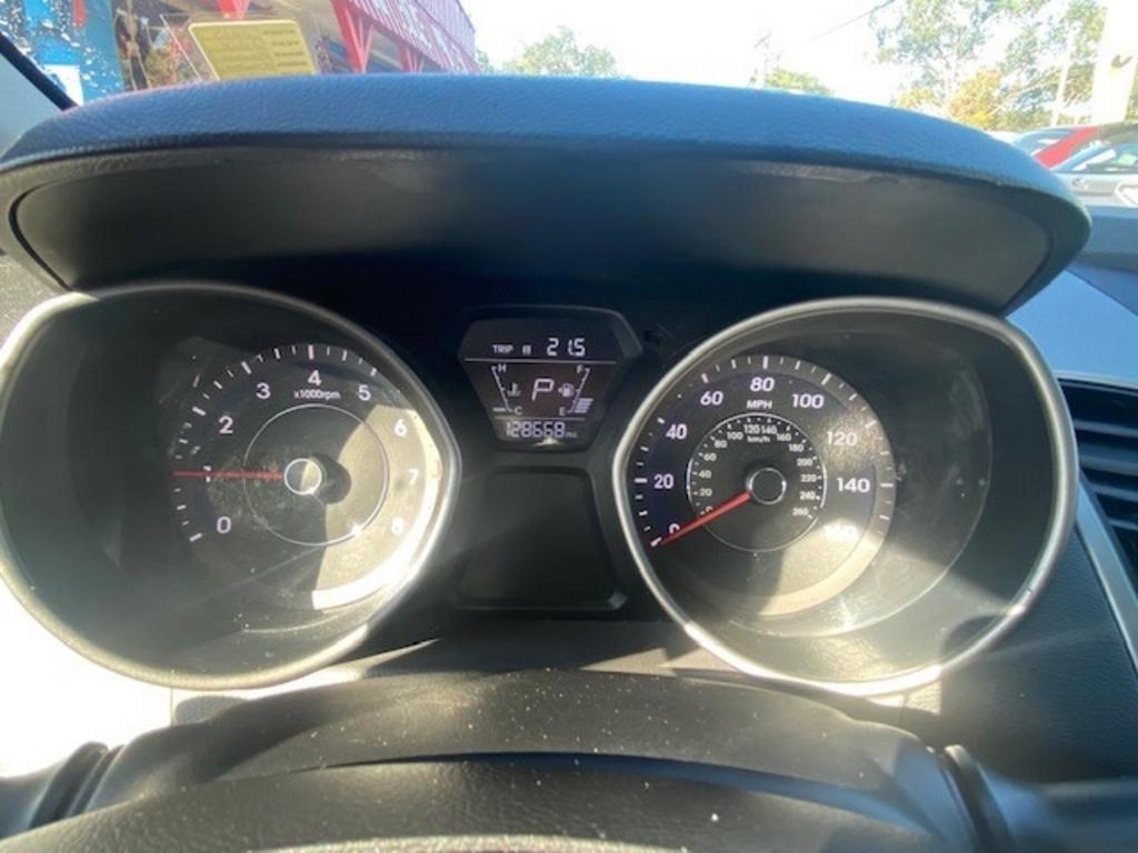 2014 Hyundai Elantra Limited photo